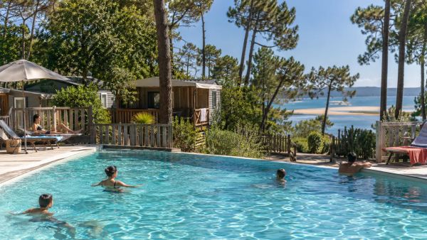 Séjourner en pleine nature avec un camping intimiste au bassin d'Arcachon
